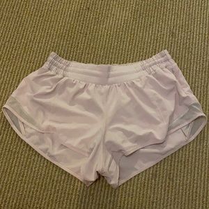 Baby pink lululemon hotty hot 2.5 inch size 8